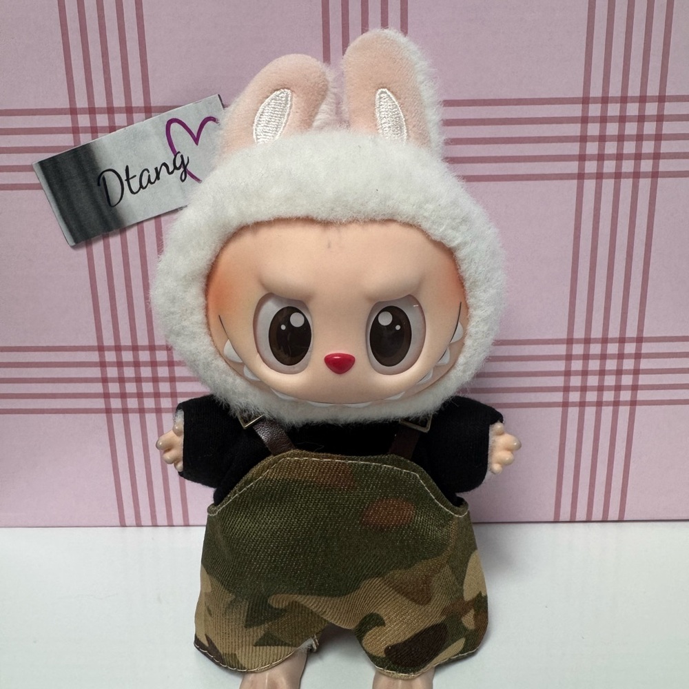 Labubu camo outfit